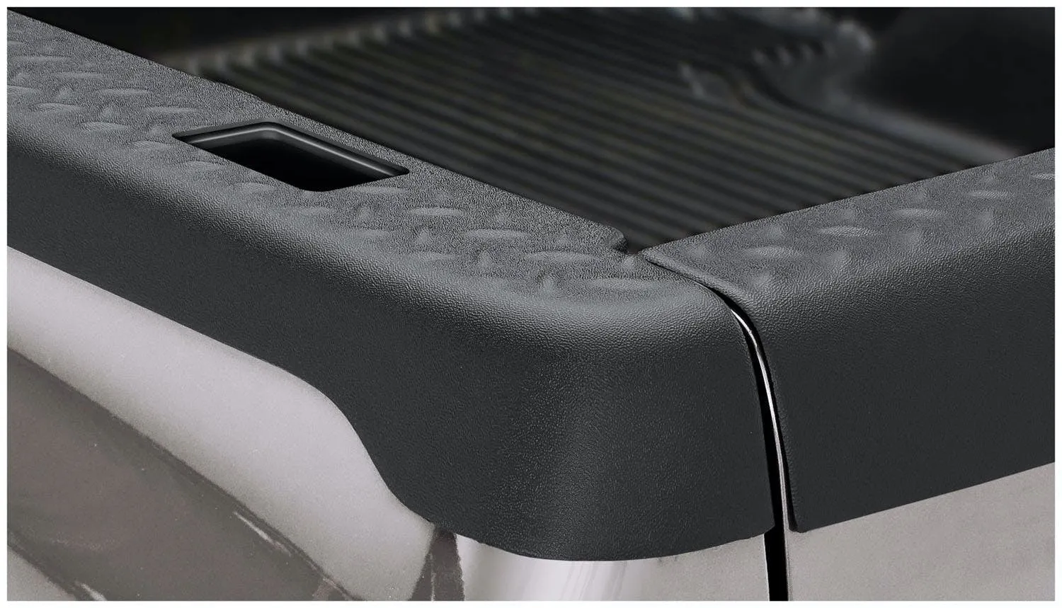 Bushwacker 59510 Ultimate Diamond Back Bed Rail Cap
